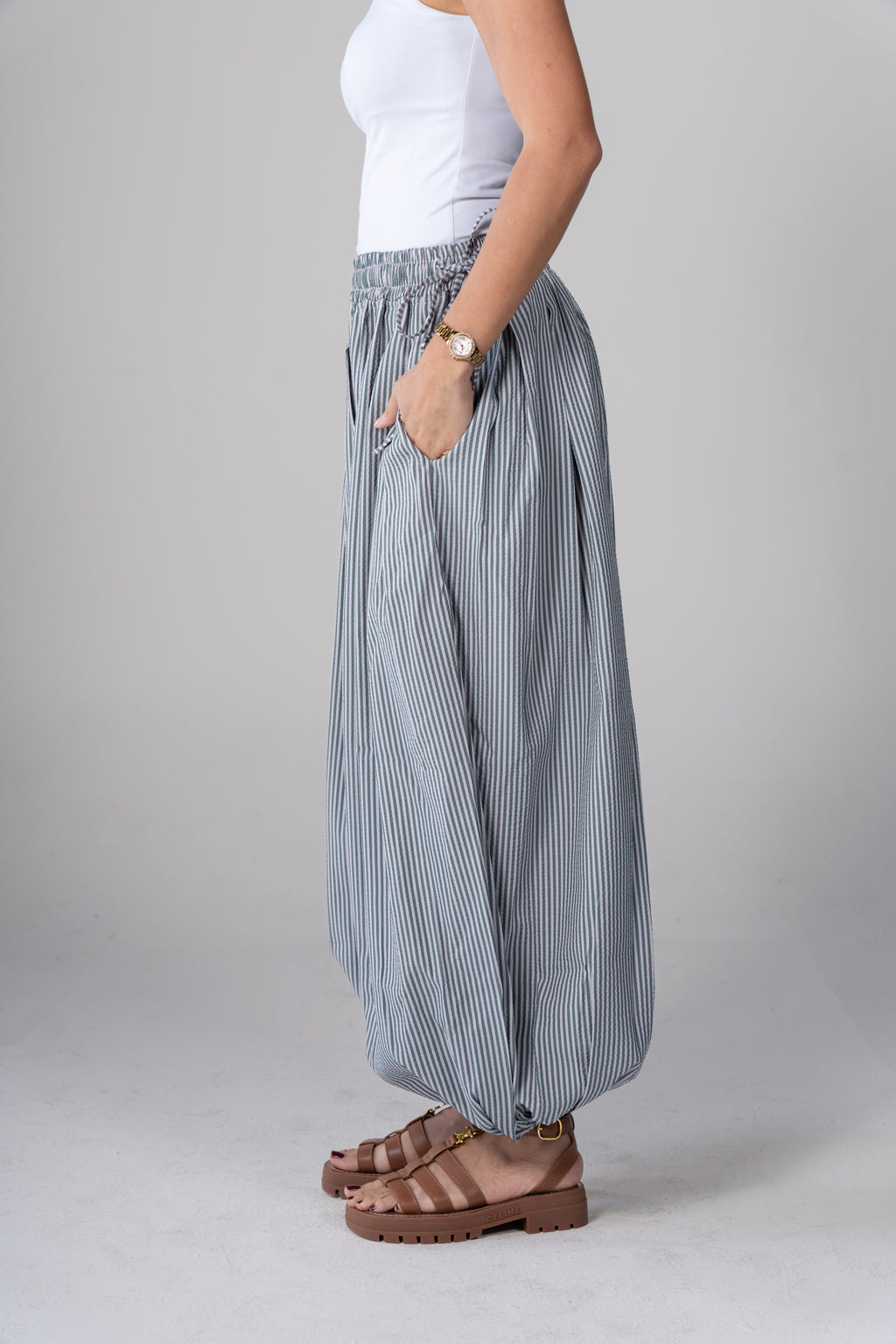 Striped balloon pants