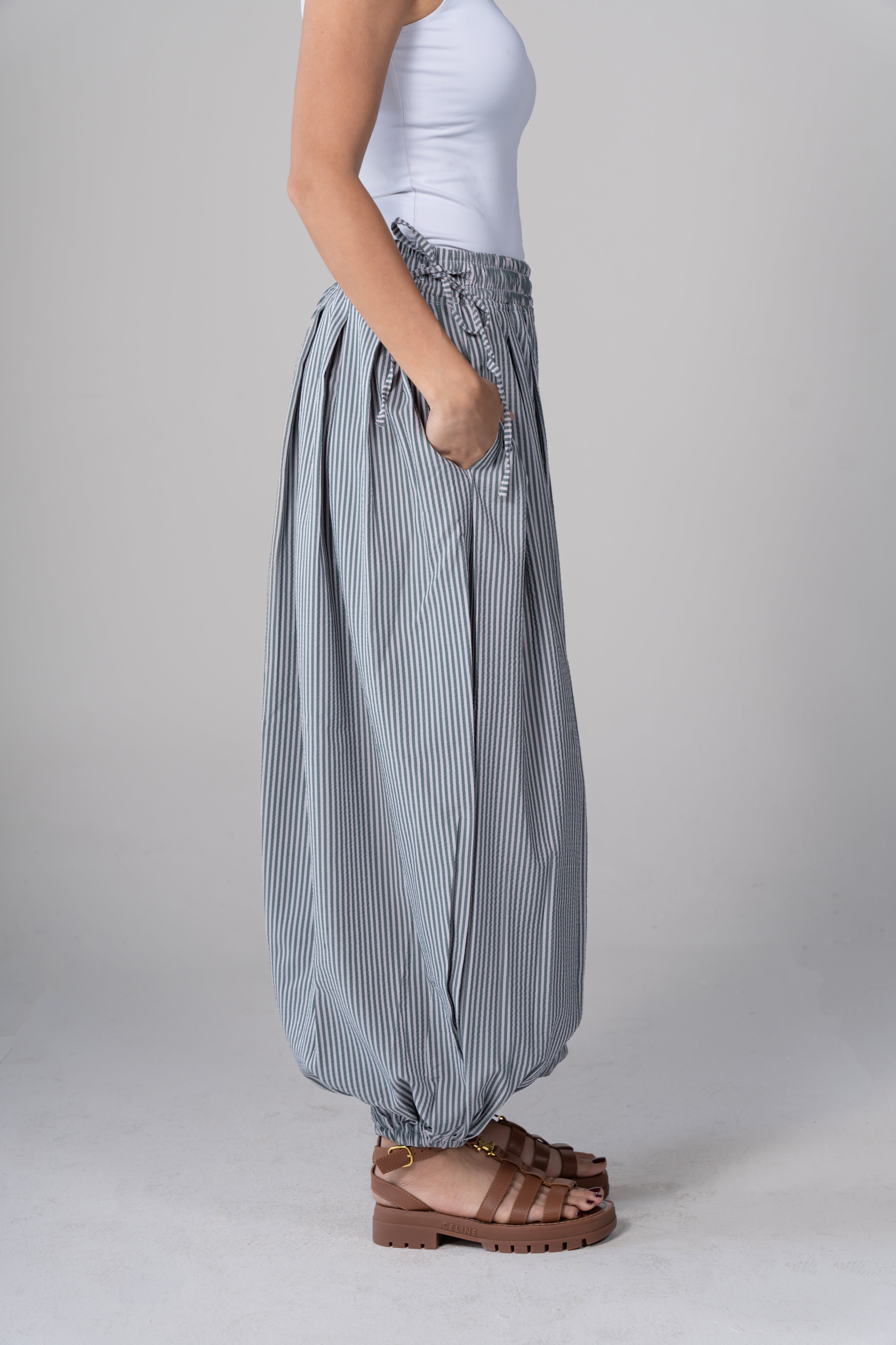 Striped balloon pants