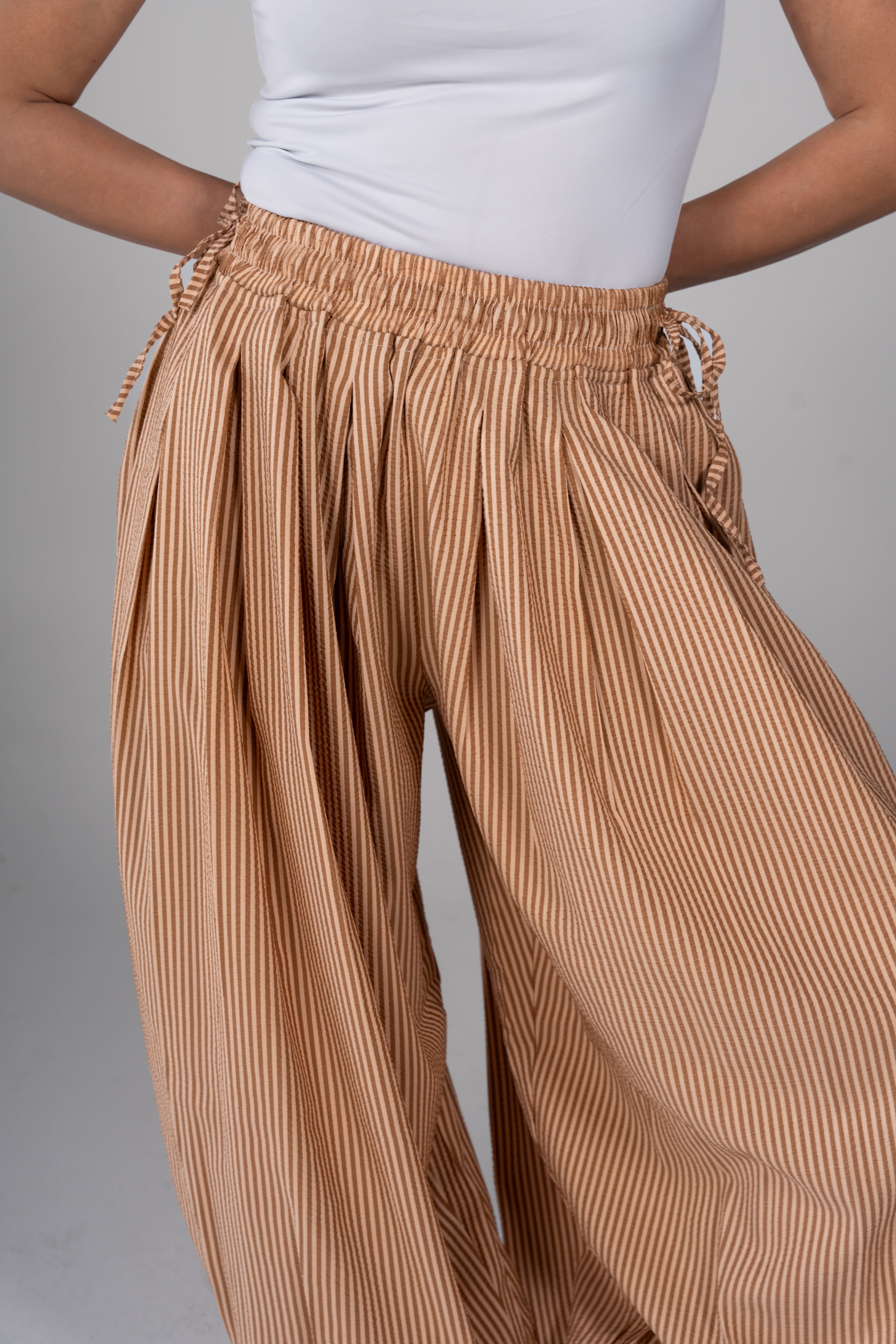 Striped balloon pants