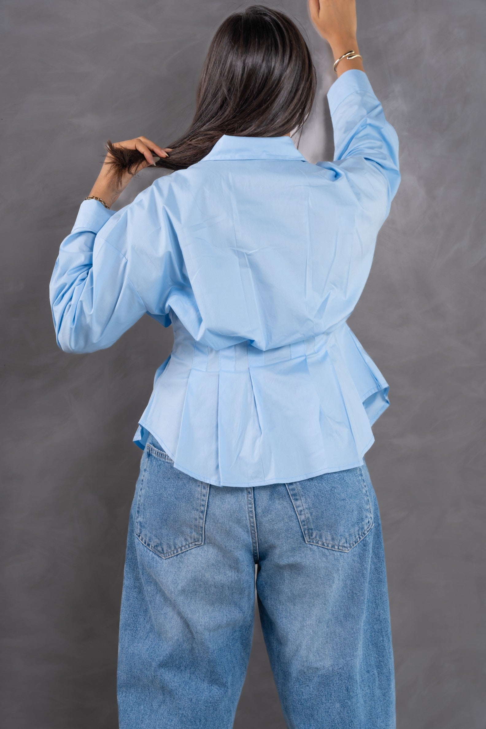 Effortless silhouette shirt