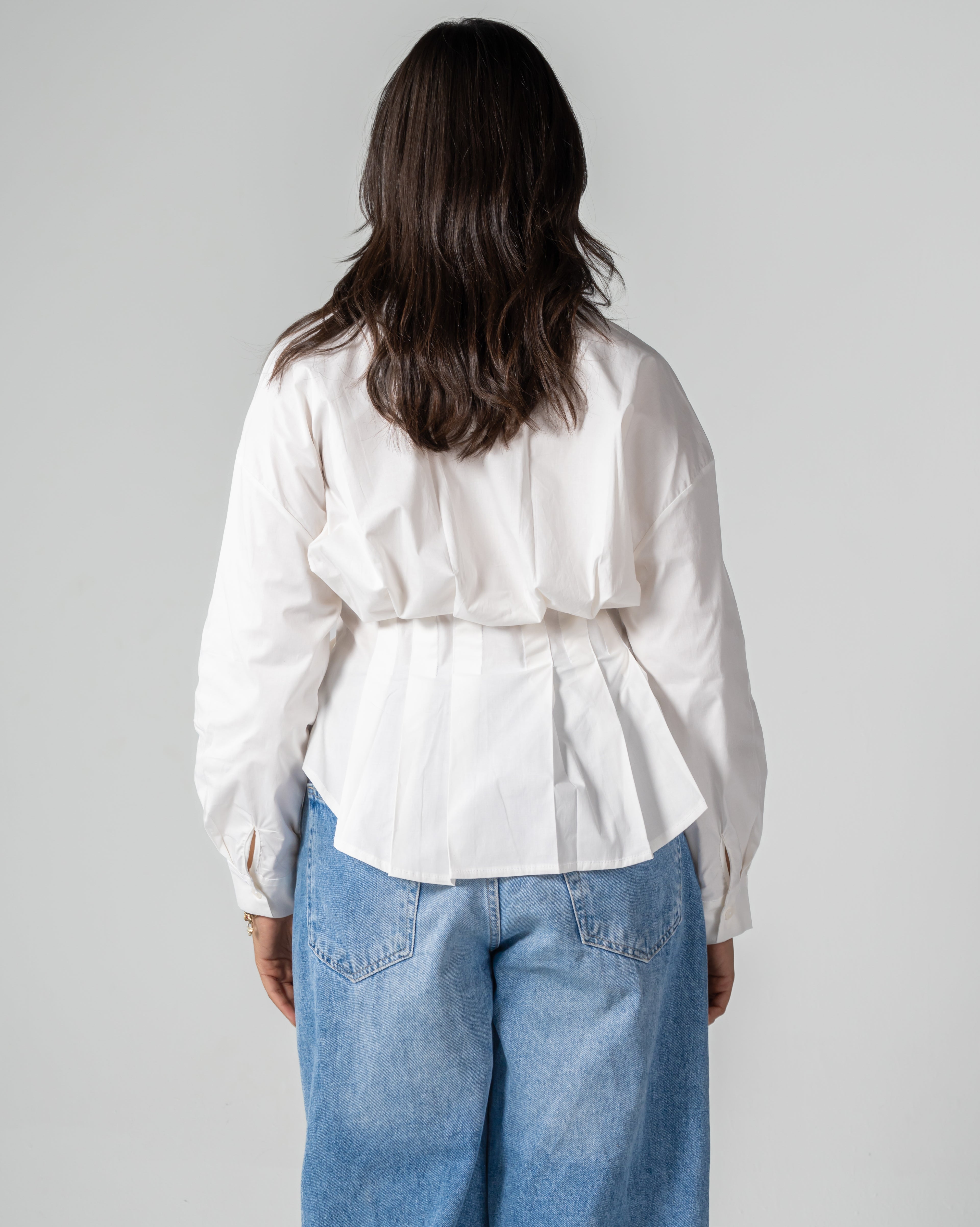 Effortless silhouette shirt
